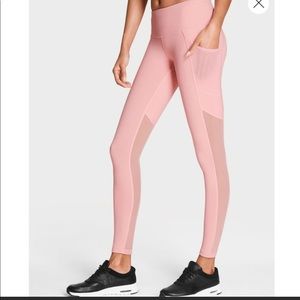 VS sport knockout pants Sz small